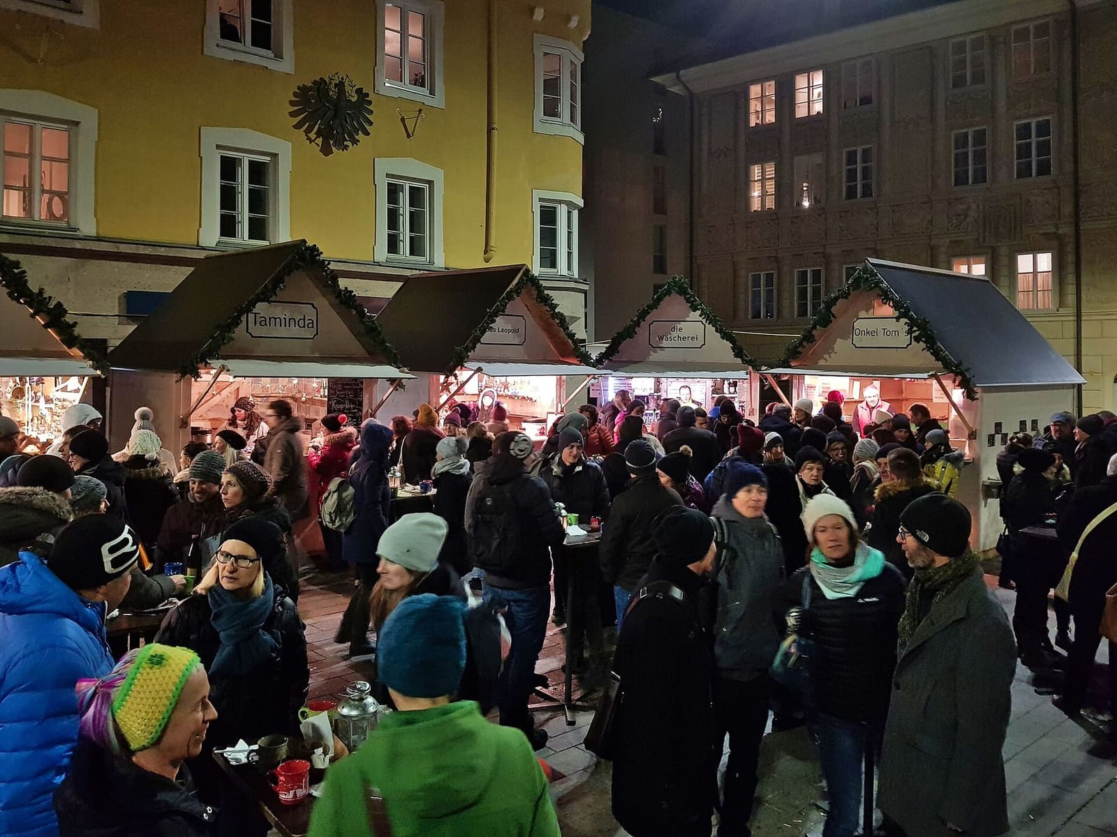 il mercatino di Wilten, la sera del 18 dicembre 2018