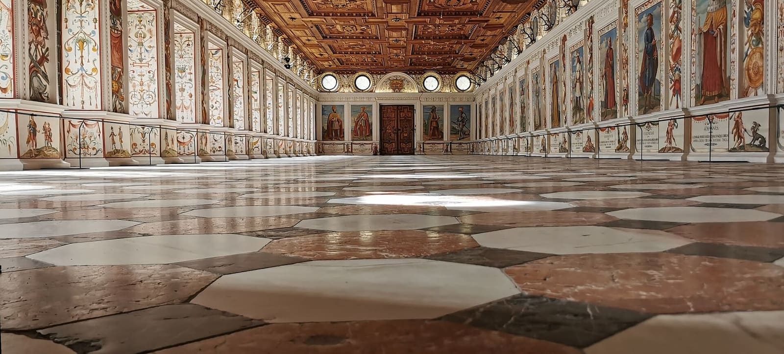 la sala spagnola del castello di Ambras