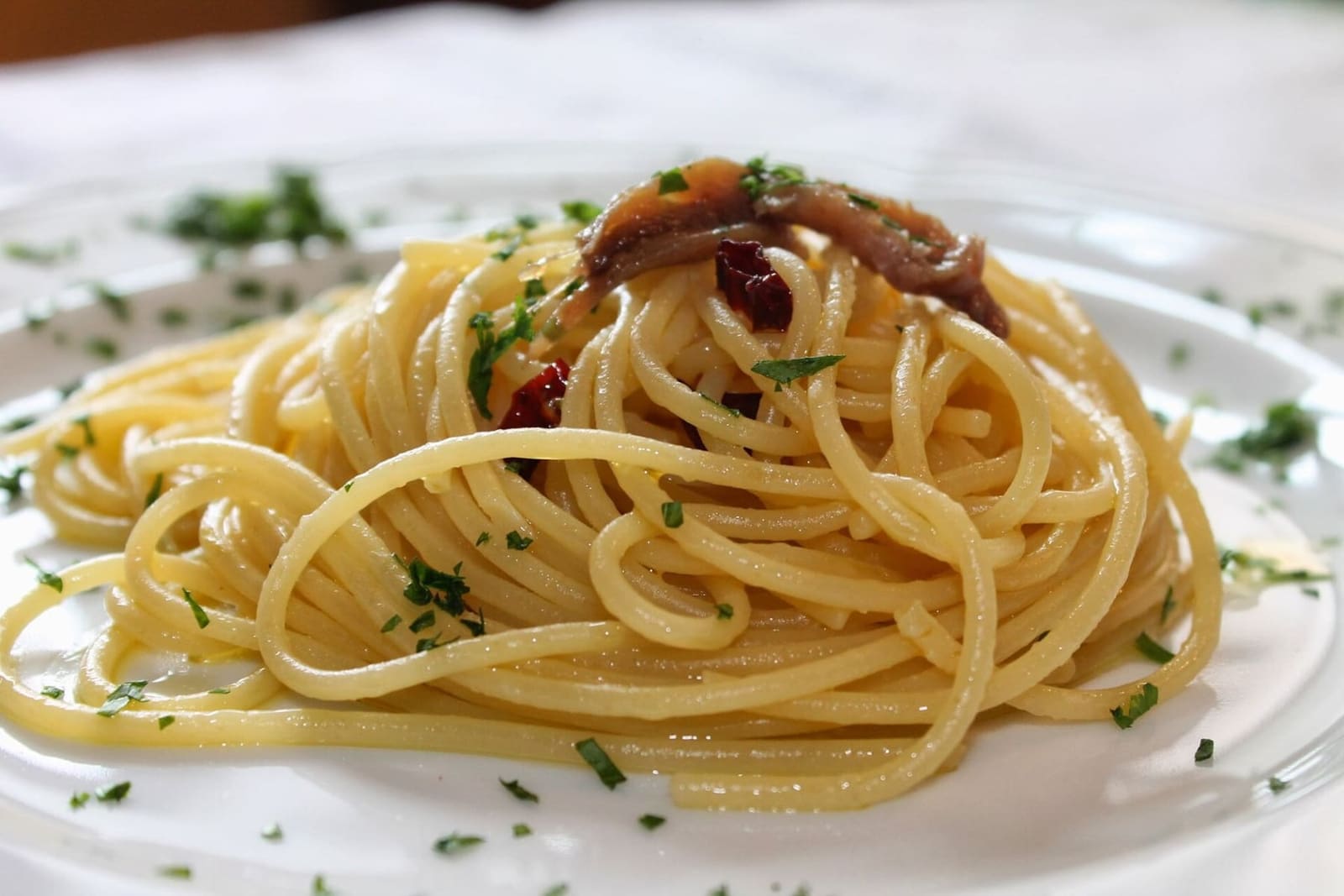 Spaghetti à la colatura d'anchois de menaica