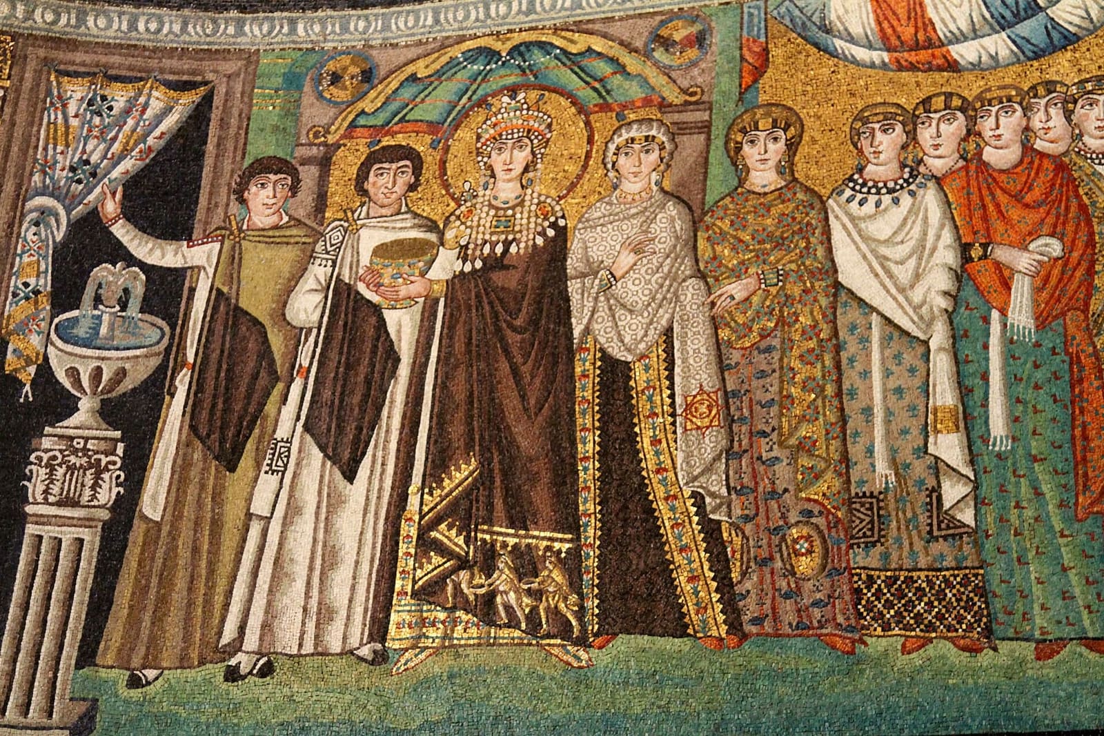 the empress Theodora with her court of ladies and dignitaries in the presbytery of San Vitale