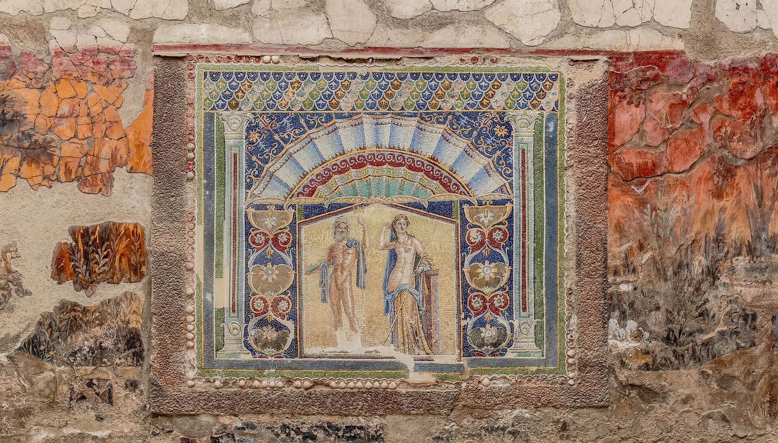 il mosaico di Nettuno e Anfitrite, nella casa che porta il loro nome